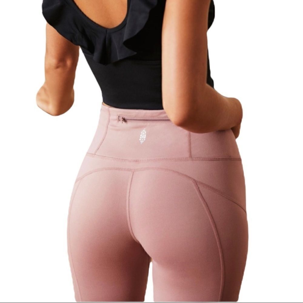 🆕FREE PEOPLE High Rise 7/8 You’re A Peach Leggings- Fireside M - Picture 3 of 8